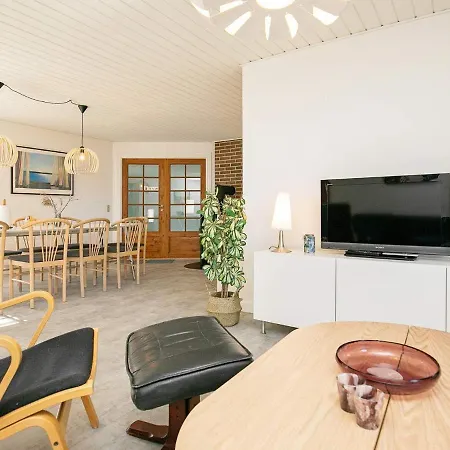 Holiday Home Blavand Ccxc *